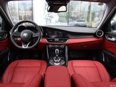 Alfa Romeo Giulia (952) Фото Alfa Romeo Giulia (952)
