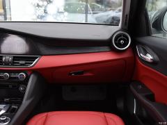 Alfa Romeo Giulia (952) Фото Alfa Romeo Giulia (952)