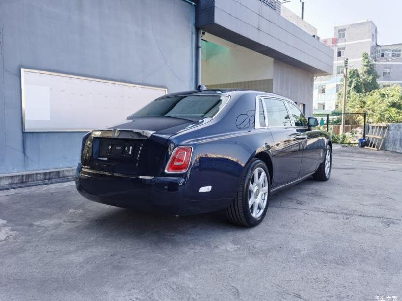Rolls-Royce Ghost 