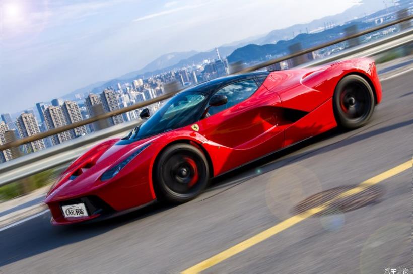 Ferrari 488 Pista
