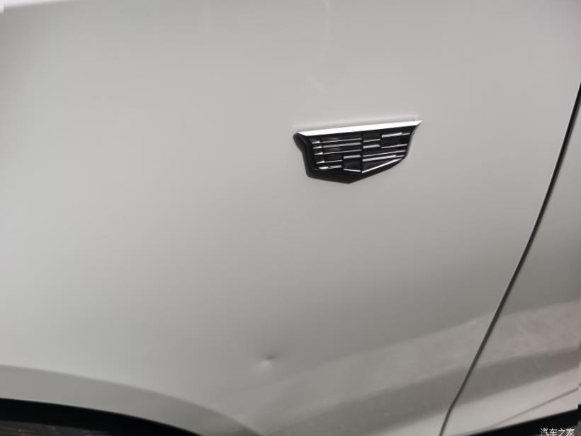 Cadillac CT4 