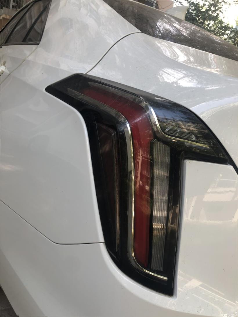 Cadillac CT4 