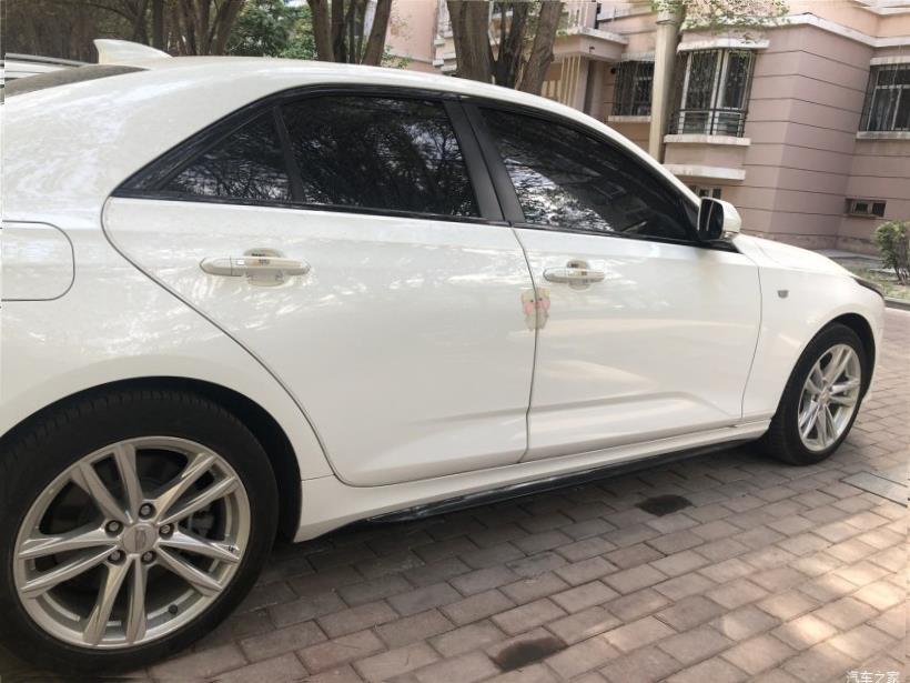 Cadillac CT4 