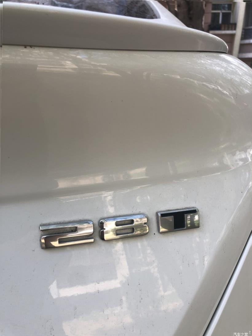 Cadillac CT4 