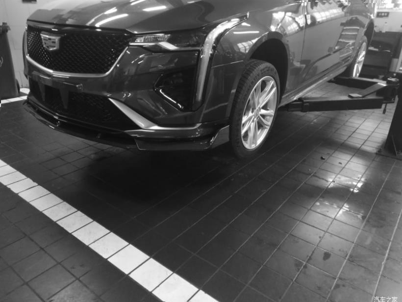 Cadillac CT4 
