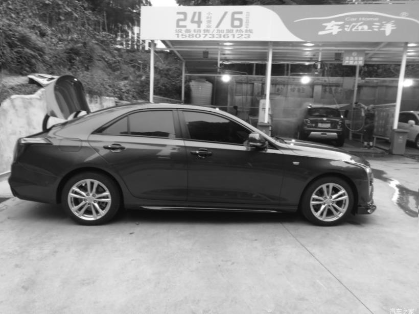 Cadillac CT4 