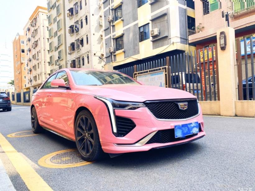 Cadillac CT4 