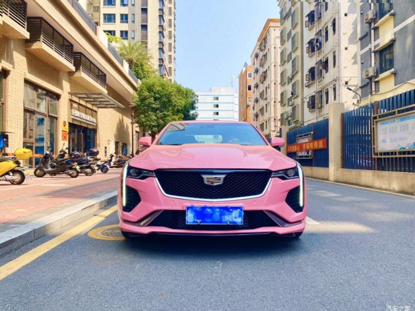Cadillac CT4 