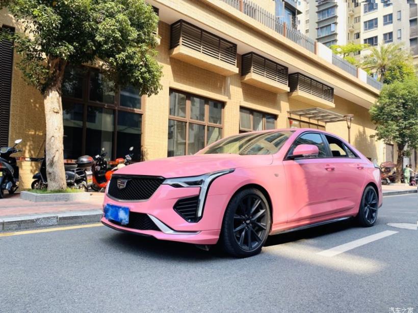 Cadillac CT4 