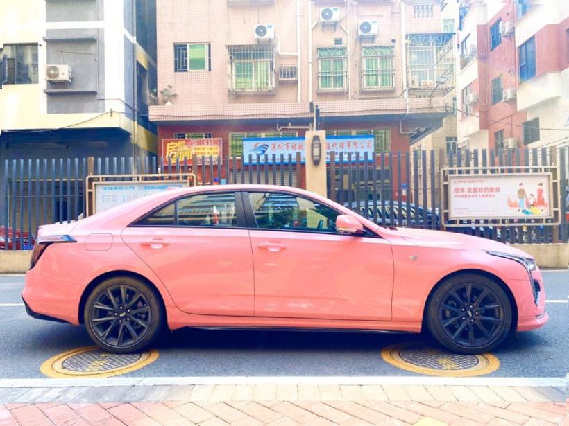 Cadillac CT4 