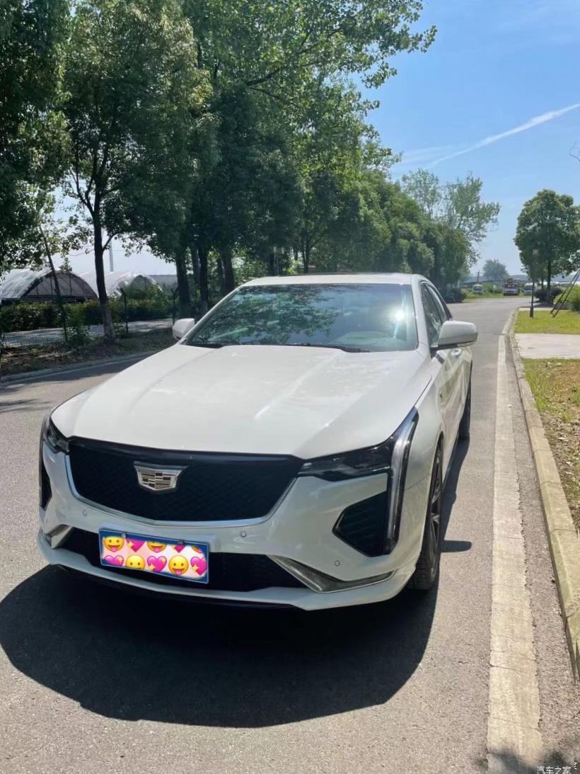 Cadillac CT4 