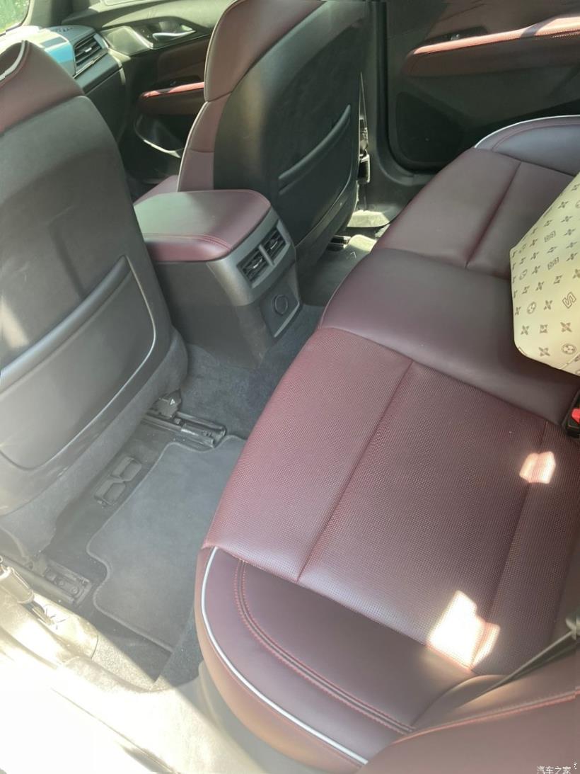 Cadillac CT4 