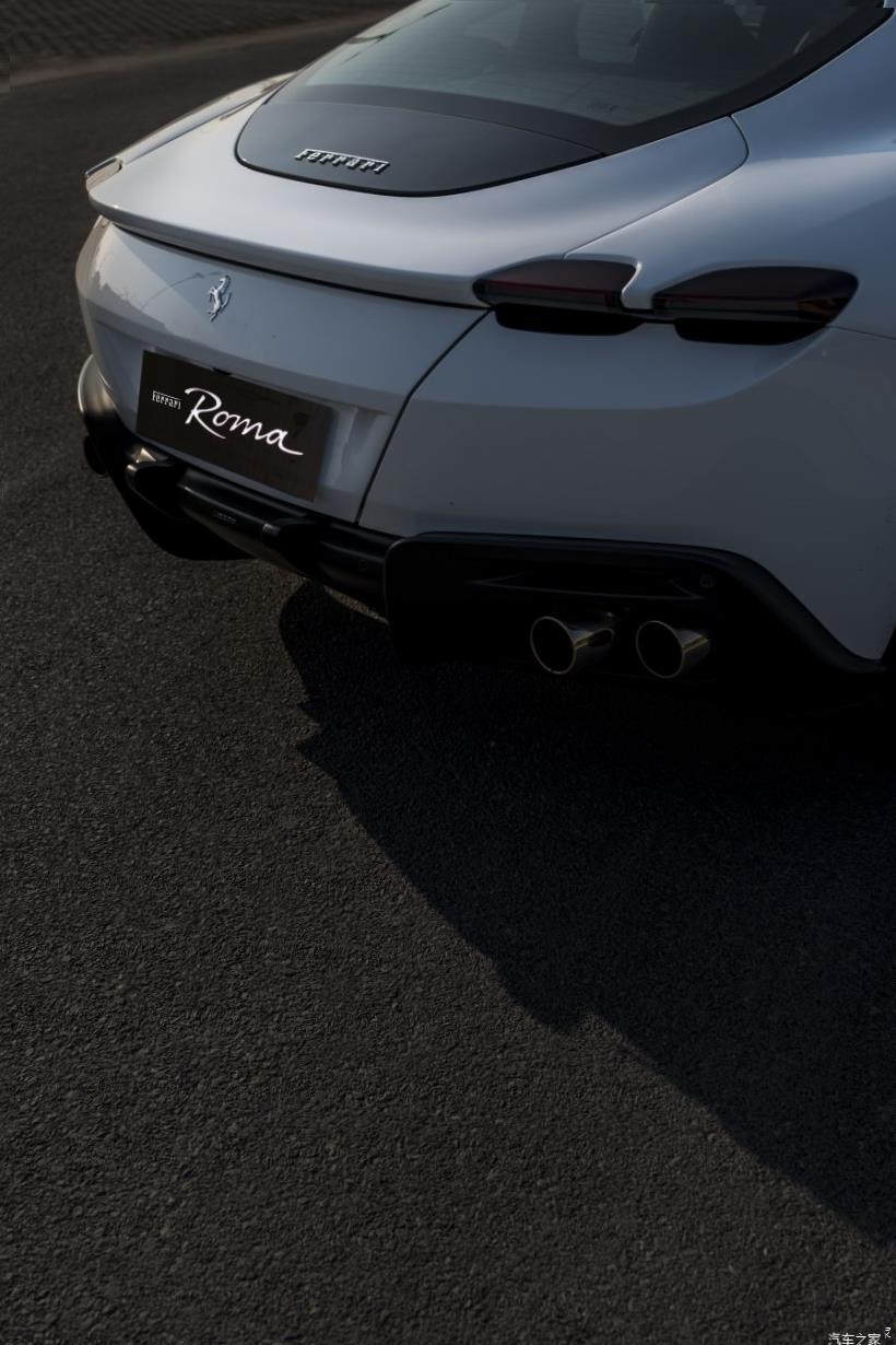 Ferrari 488 Pista 
