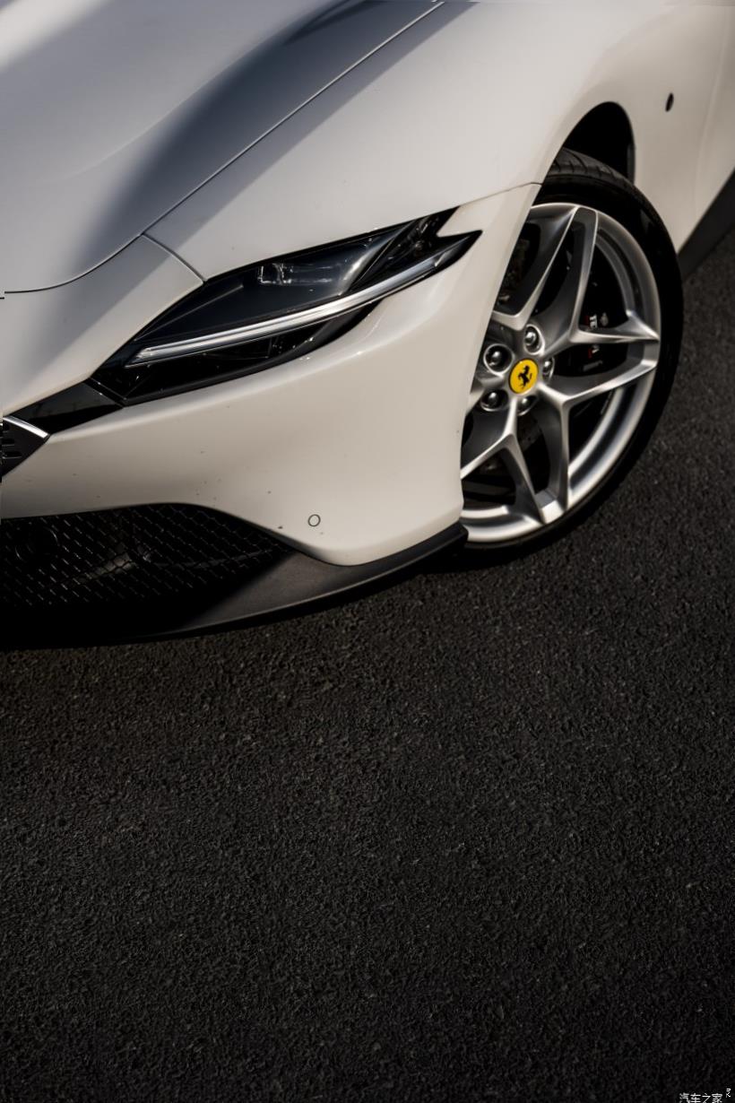 Ferrari 488 Pista 