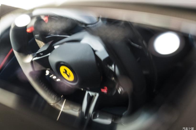 Ferrari 488 Pista 