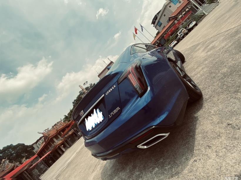 Cadillac CT5 