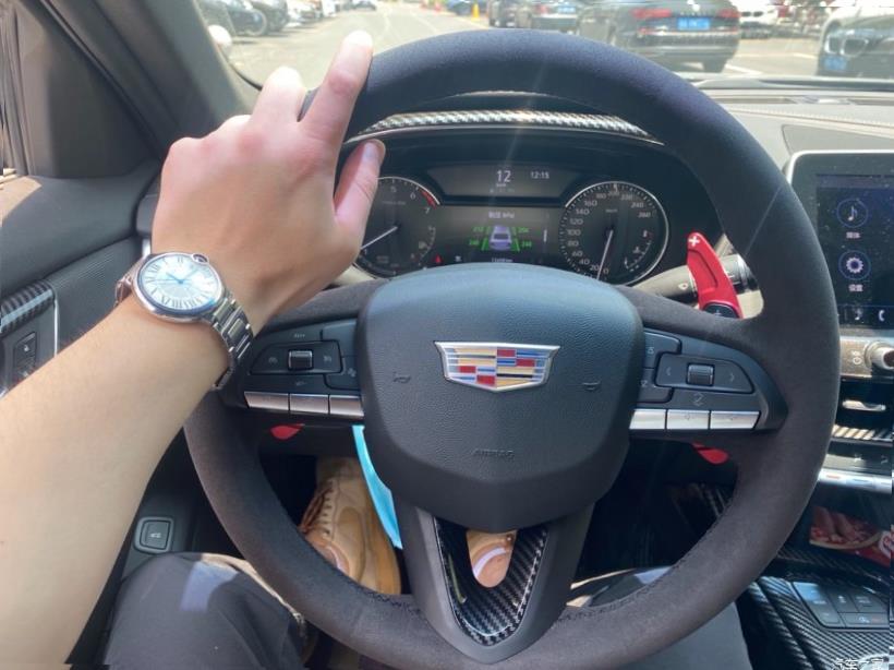 Cadillac CT5 