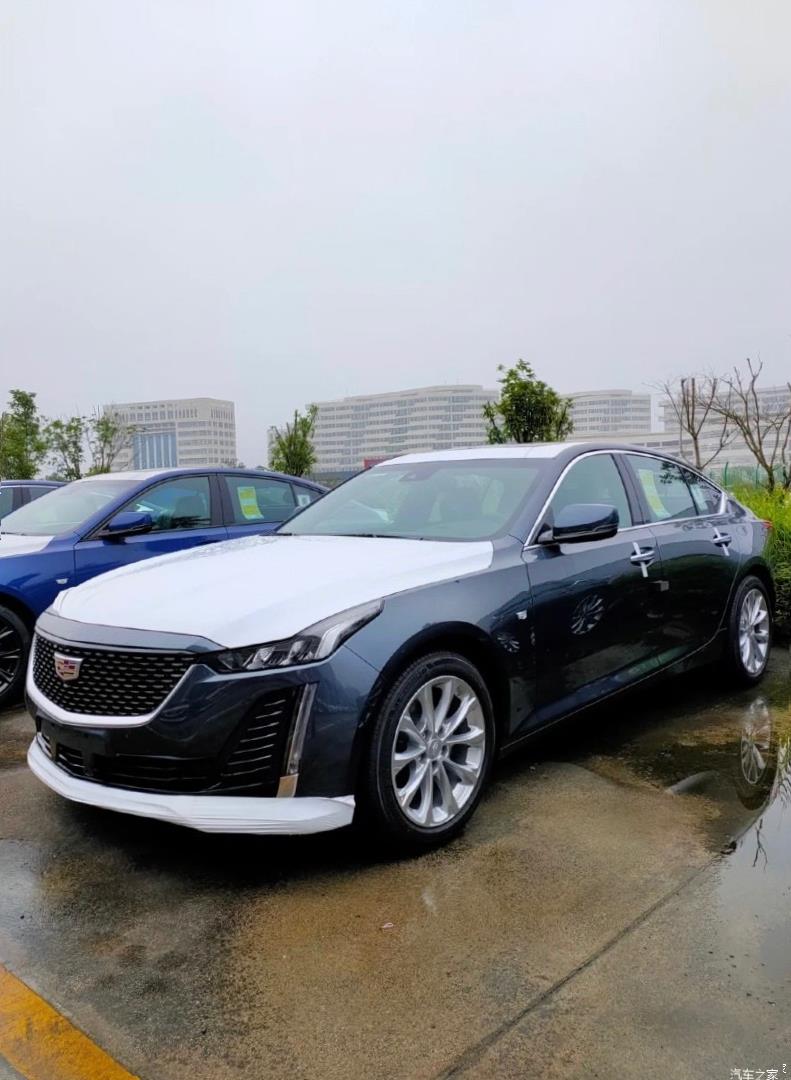 Cadillac CT5 