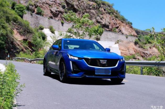 Cadillac CT5 