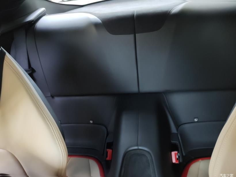 Ferrari 488 Pista