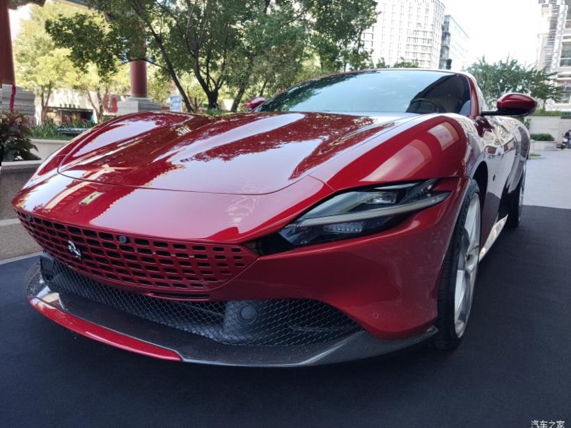 Ferrari 488 Pista