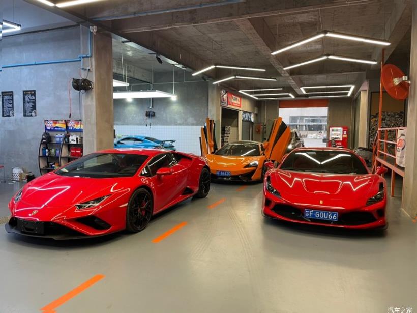 Lamborghini Huracan 