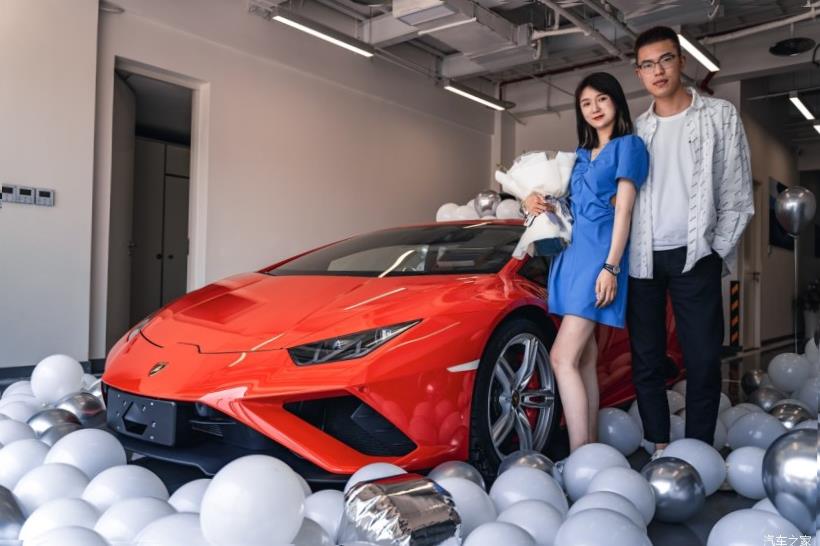 Lamborghini Huracan 