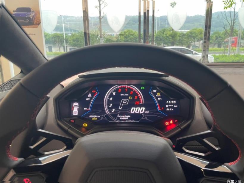 Lamborghini Huracan 