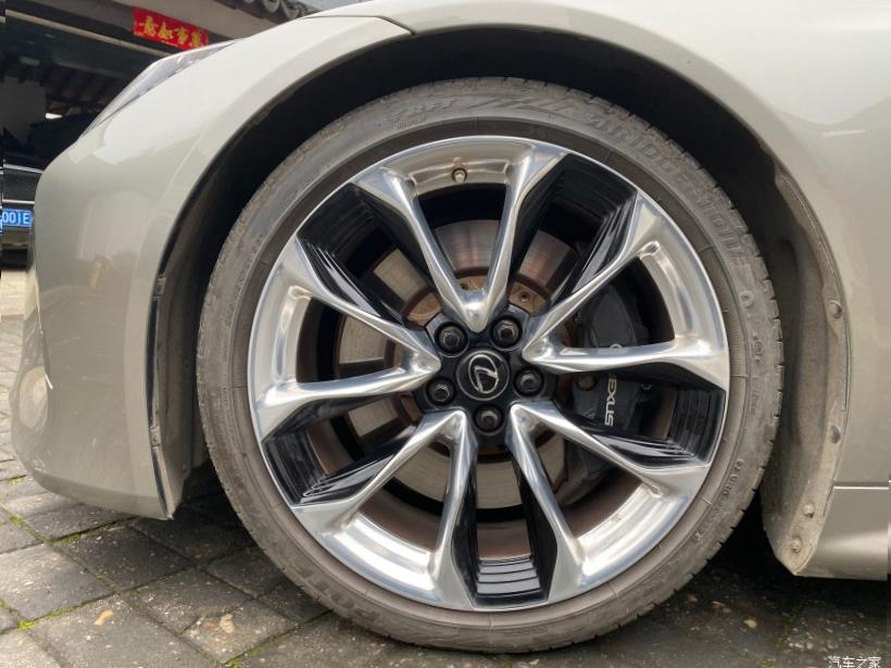 Lexus LC500 