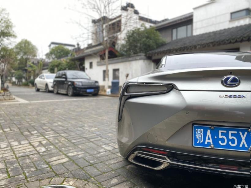 Lexus LC500 