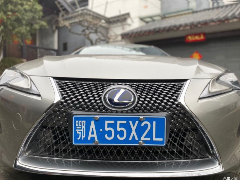 Lexus LC500 