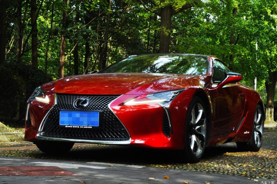 Lexus LC500 