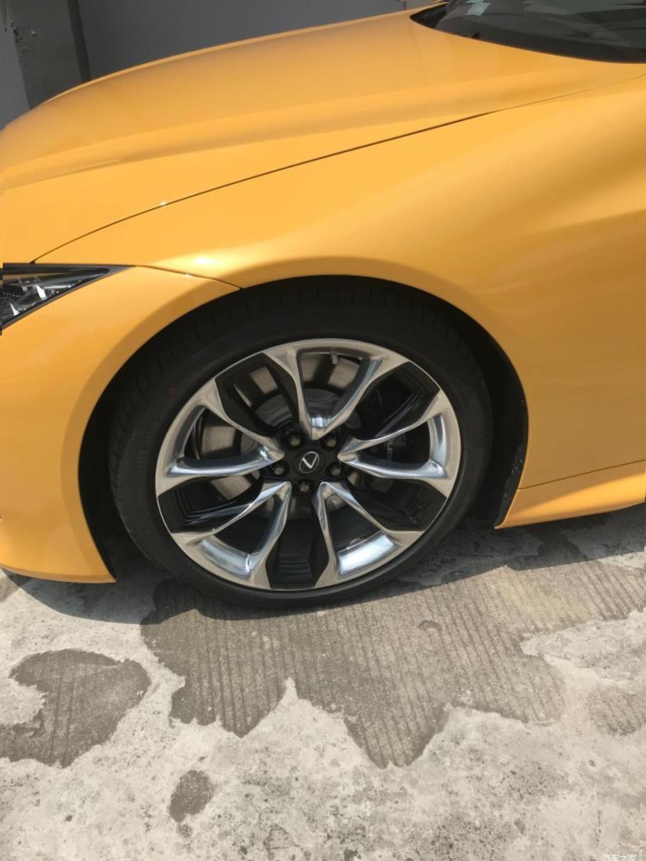 Lexus LC500 