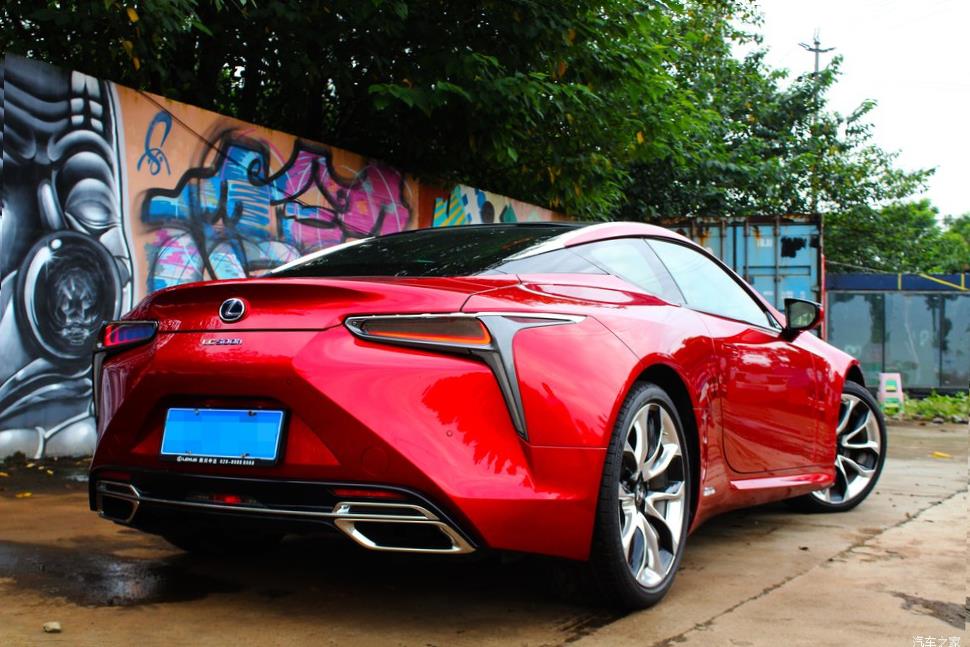 Lexus LC500 