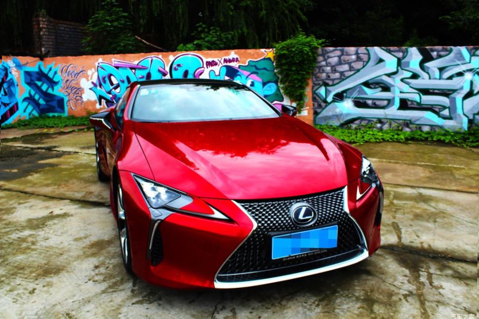 Lexus LC500 