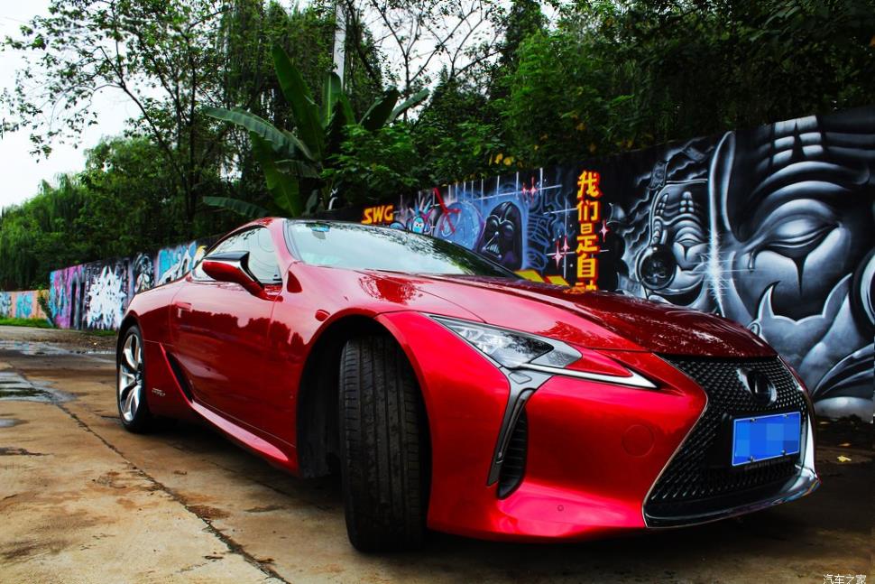 Lexus LC500 