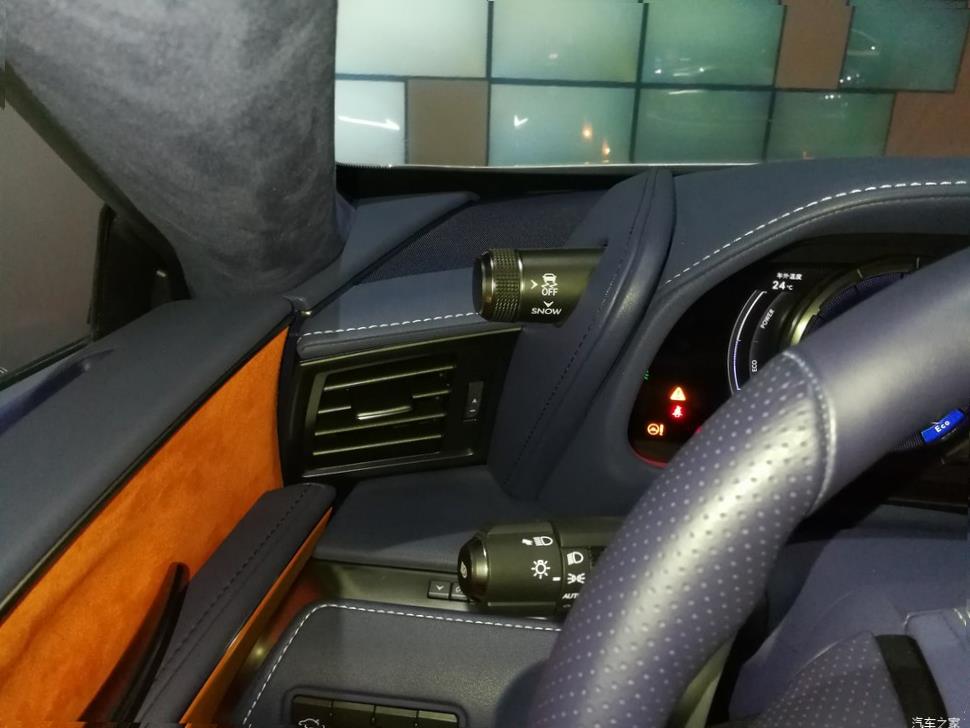 Lexus LC500 