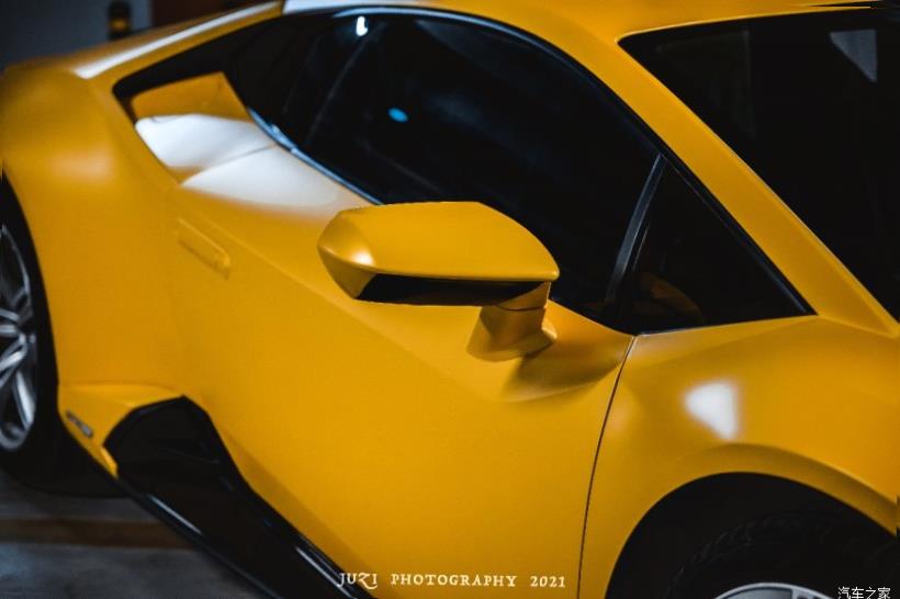 Lamborghini Huracan 