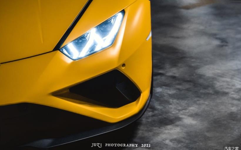 Lamborghini Huracan 