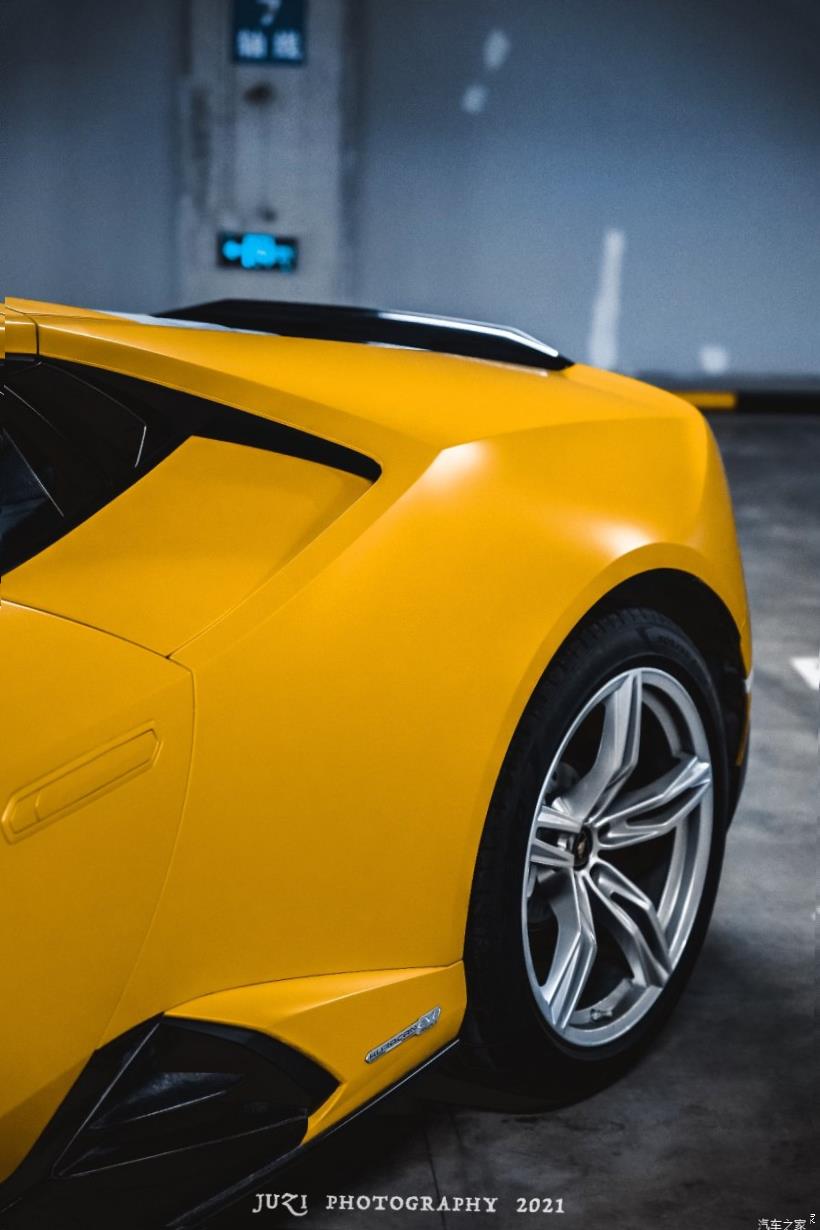 Lamborghini Huracan 