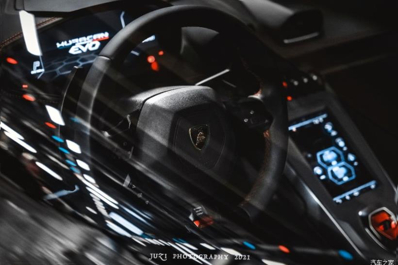 Lamborghini Huracan 