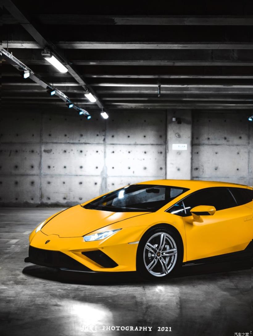 Lamborghini Huracan 
