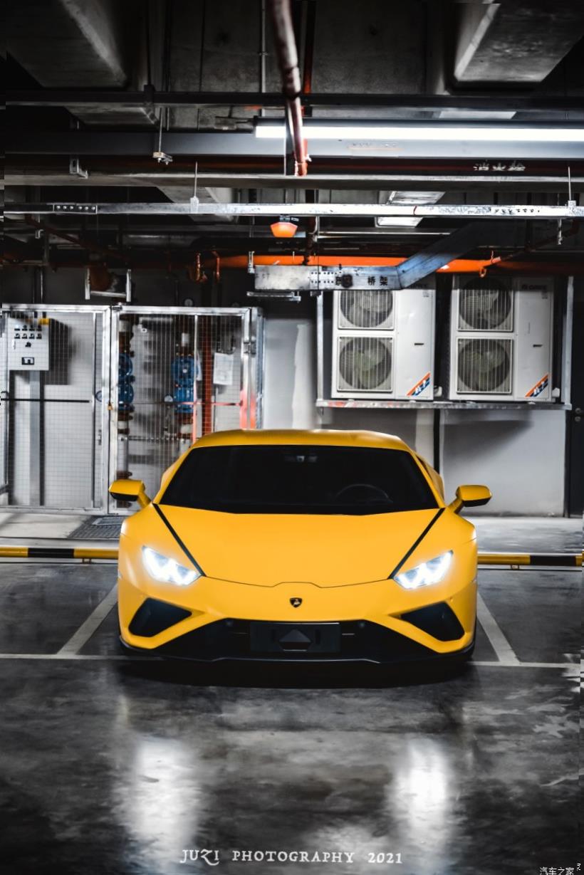Lamborghini Huracan 