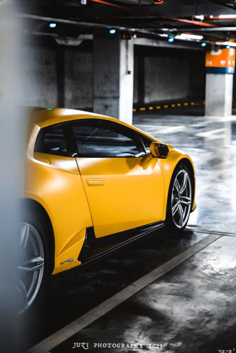 Lamborghini Huracan 