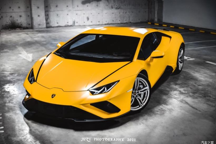 Lamborghini Huracan 