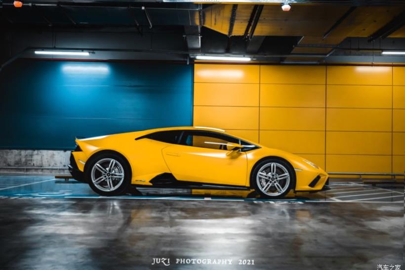Lamborghini Huracan 