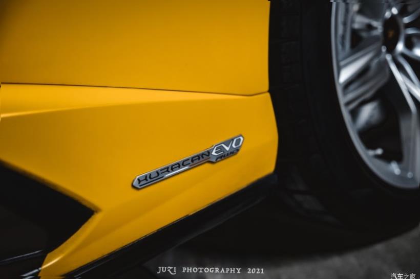 Lamborghini Huracan 