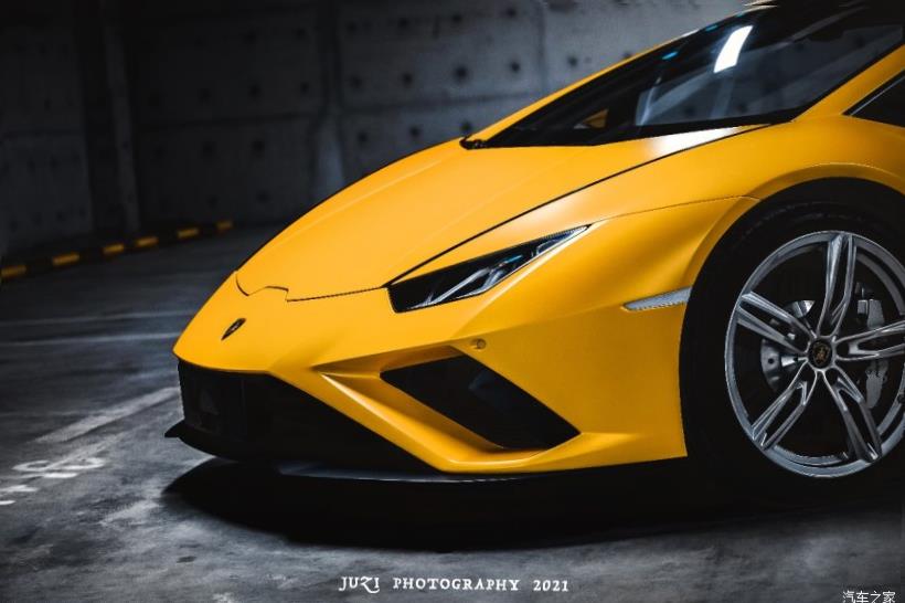 Lamborghini Huracan 