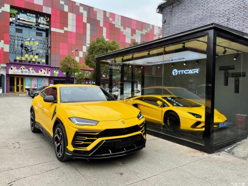 Lamborghini Huracan 
