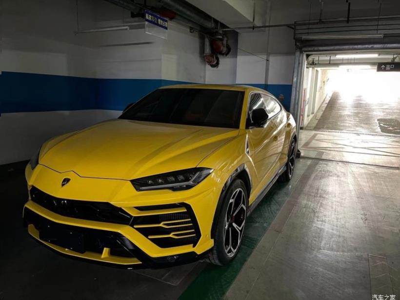 Lamborghini Huracan 